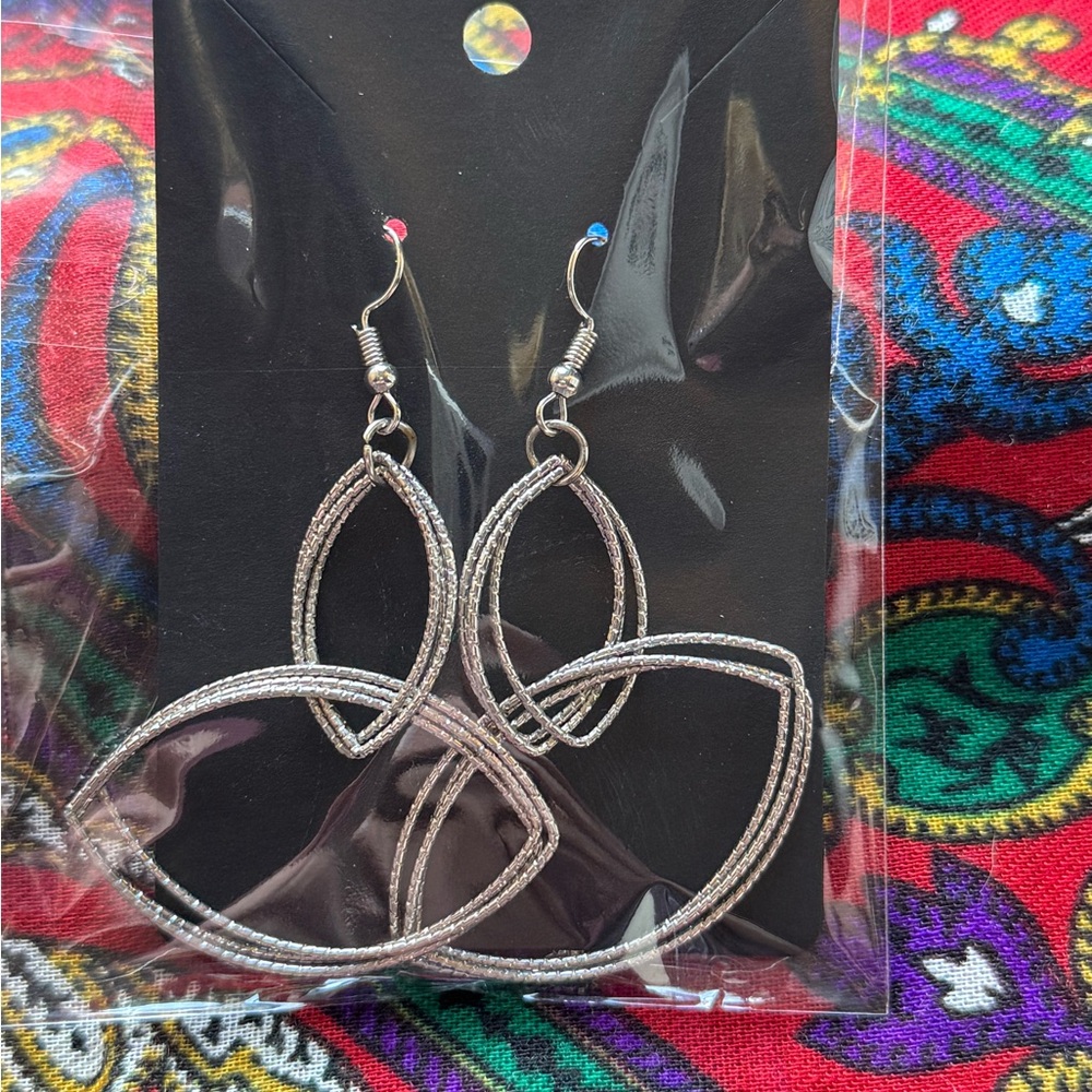 Elegant Silver Dangle Earrings